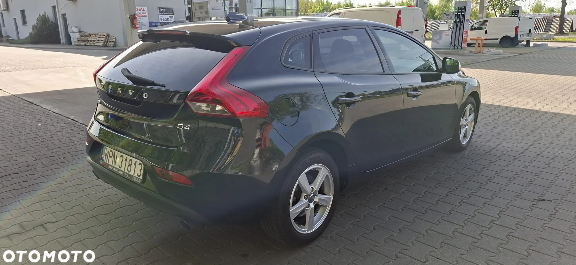 Volvo V40 D4 Drive-E Momentum - 6