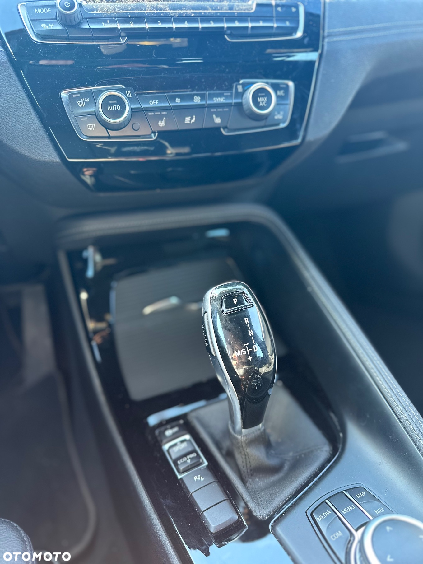 BMW X2 sDrive20i - 12