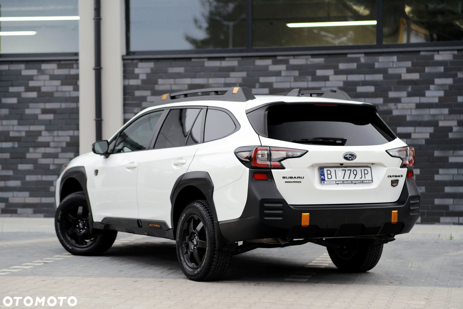 Subaru Outback - 11