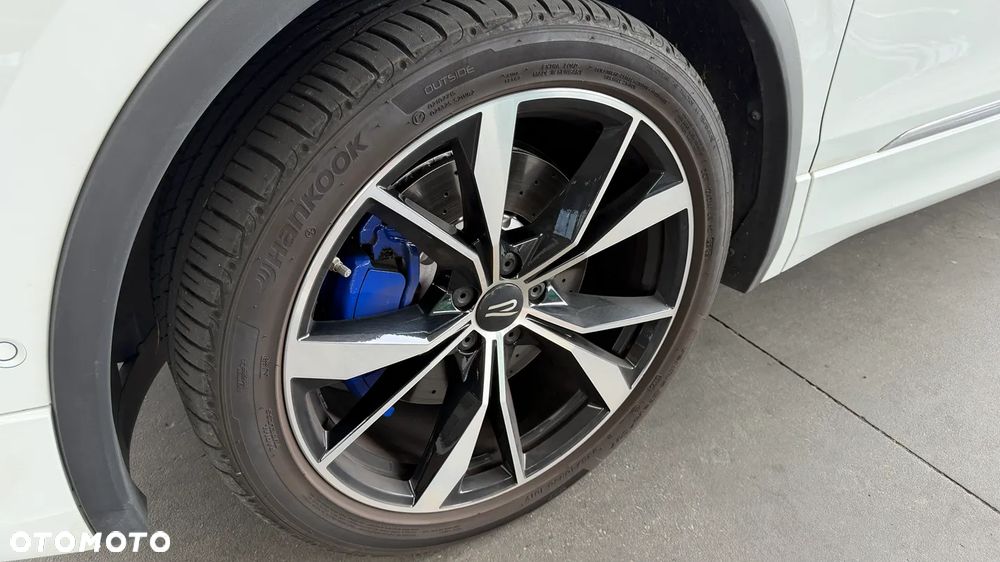 Volkswagen Tiguan - 9