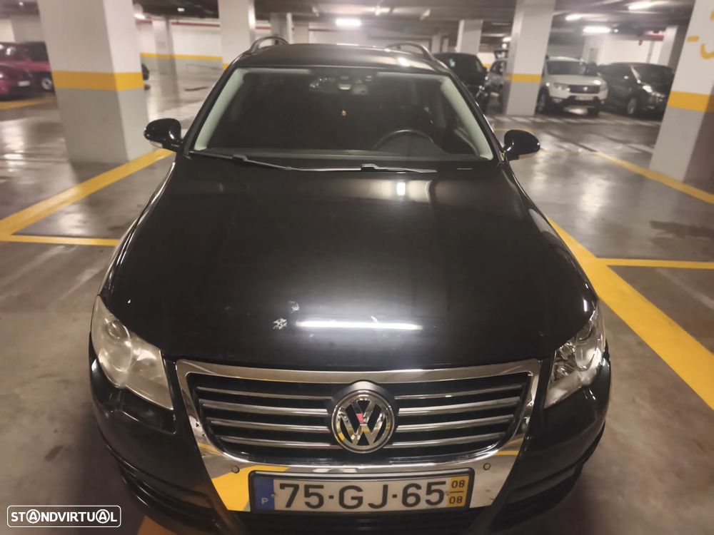 VW Passat Variant 2.0 TDI Highline - 28