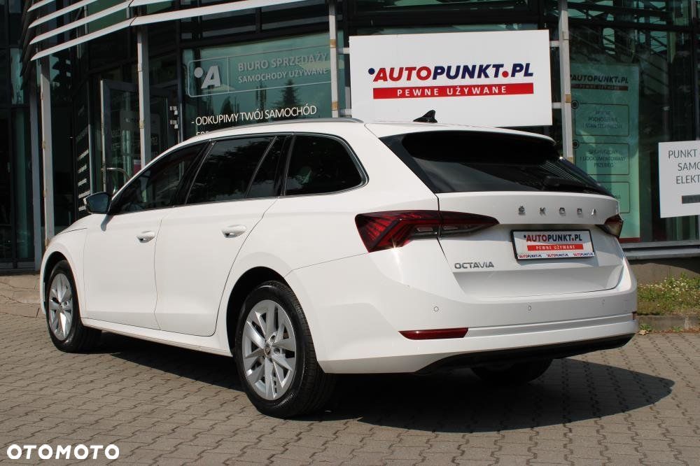 Skoda Octavia - 7