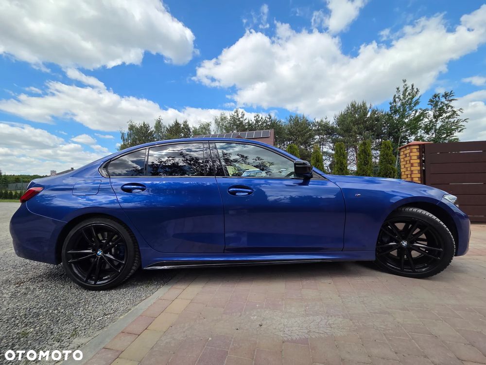 BMW Seria 3 330i - 9