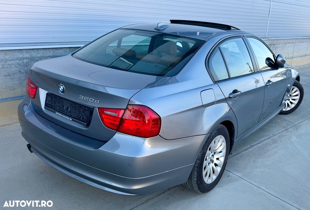 BMW Seria 3 320d DPF - 16