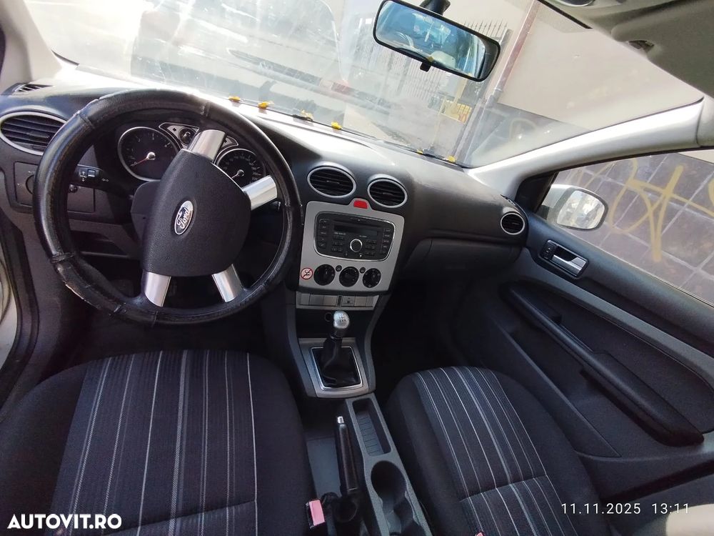 Ford Focus 1.6 TDCI 90 CP Trend - 6