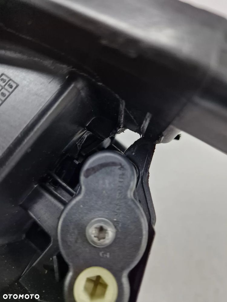 VW T6.1 T6 LIFT 19- PRAWA ZWYKŁA LAMPA PRZEDNIA PRZÓD , NR 7L1941006B , NR AUKCJI LA509 - 29