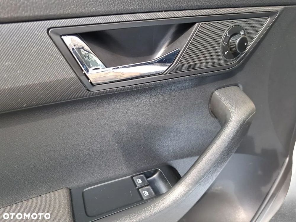 Skoda Fabia 1.0 TSI Ambition - 17