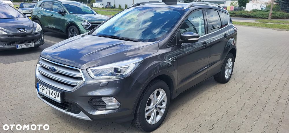 Ford Kuga - 1