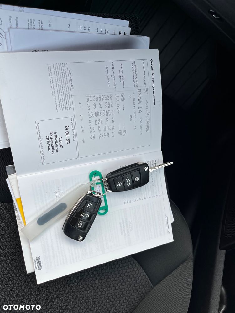 Audi A1 Sportback 1.6 TDI S line edition - 40