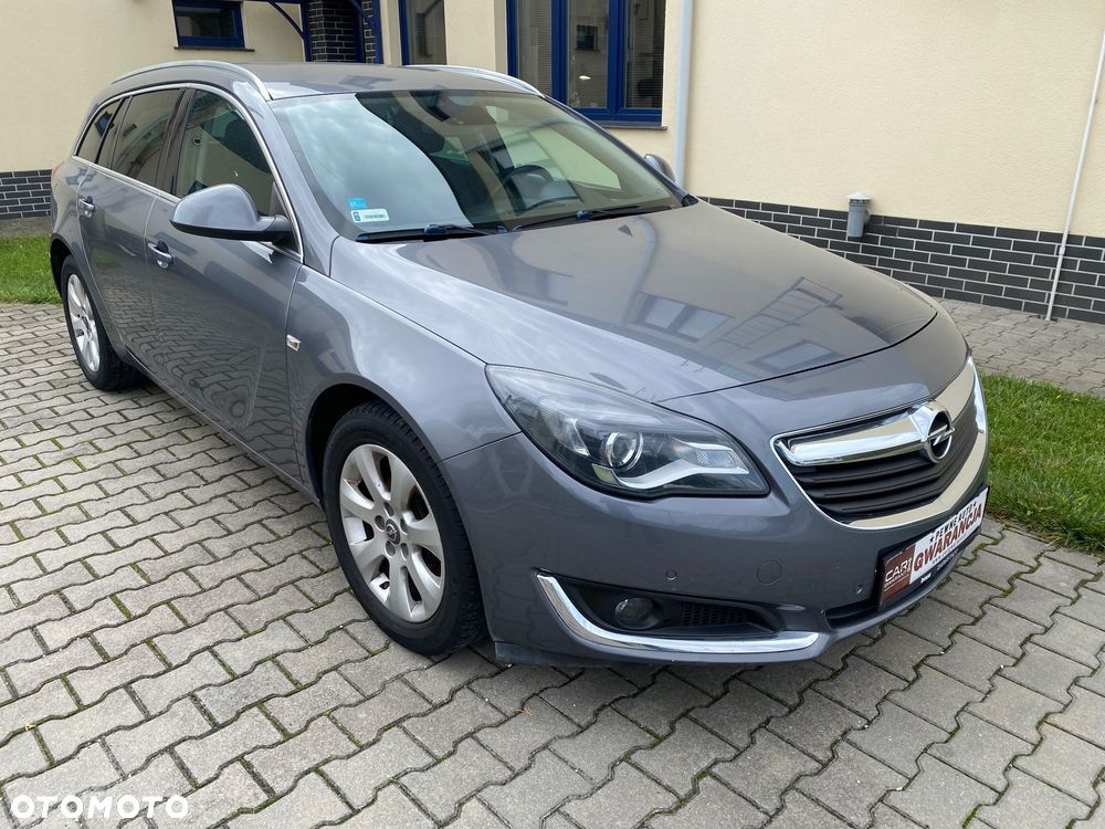 Opel Insignia 1.6 CDTI Sports Tourer - 1
