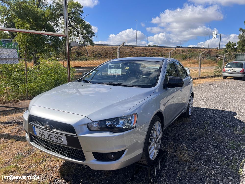 Mitsubishi Lancer 1.5 Invite - 12