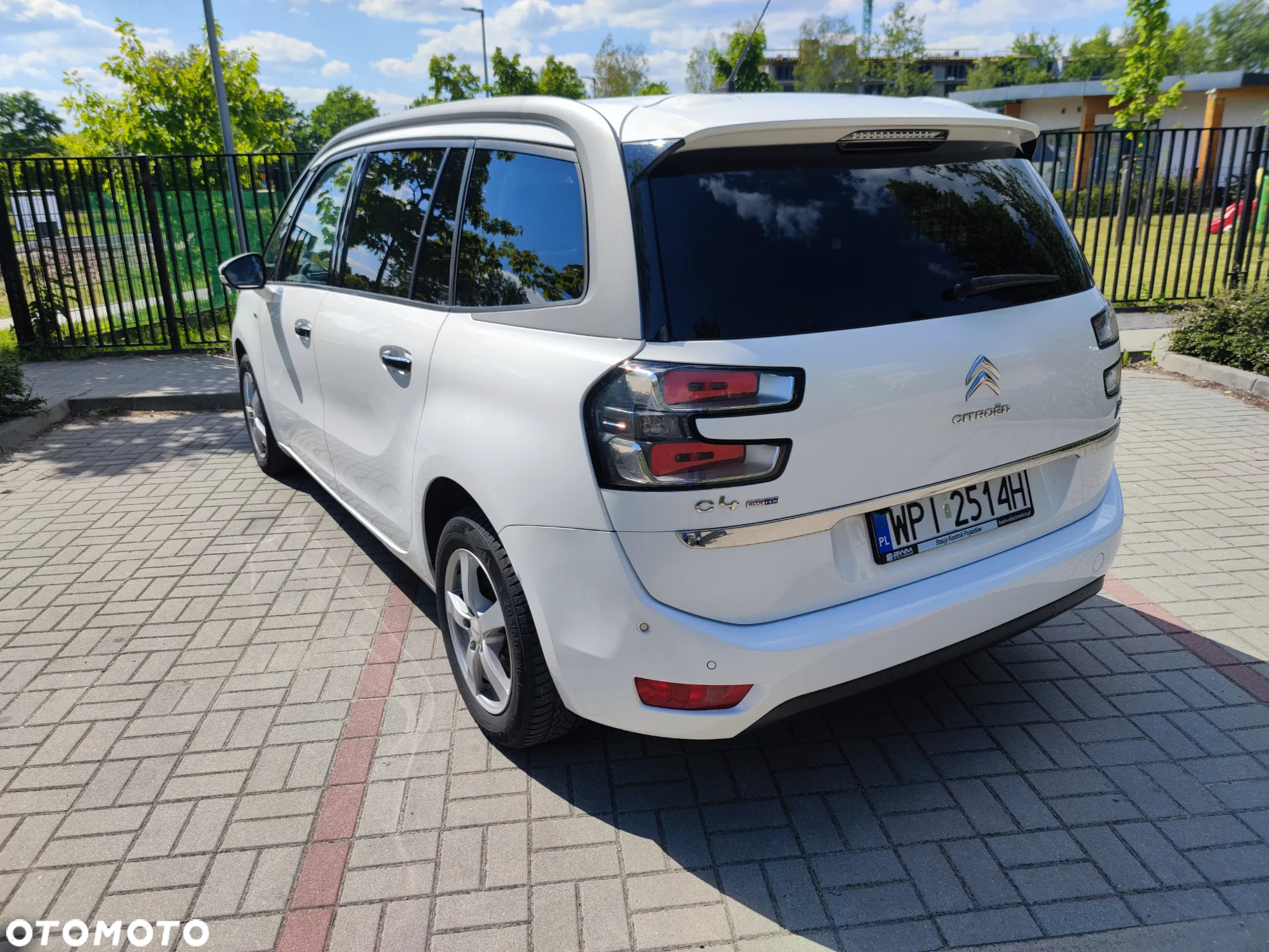 Citroën C4 Grand Picasso BlueHDi 120 Exclusive - 8
