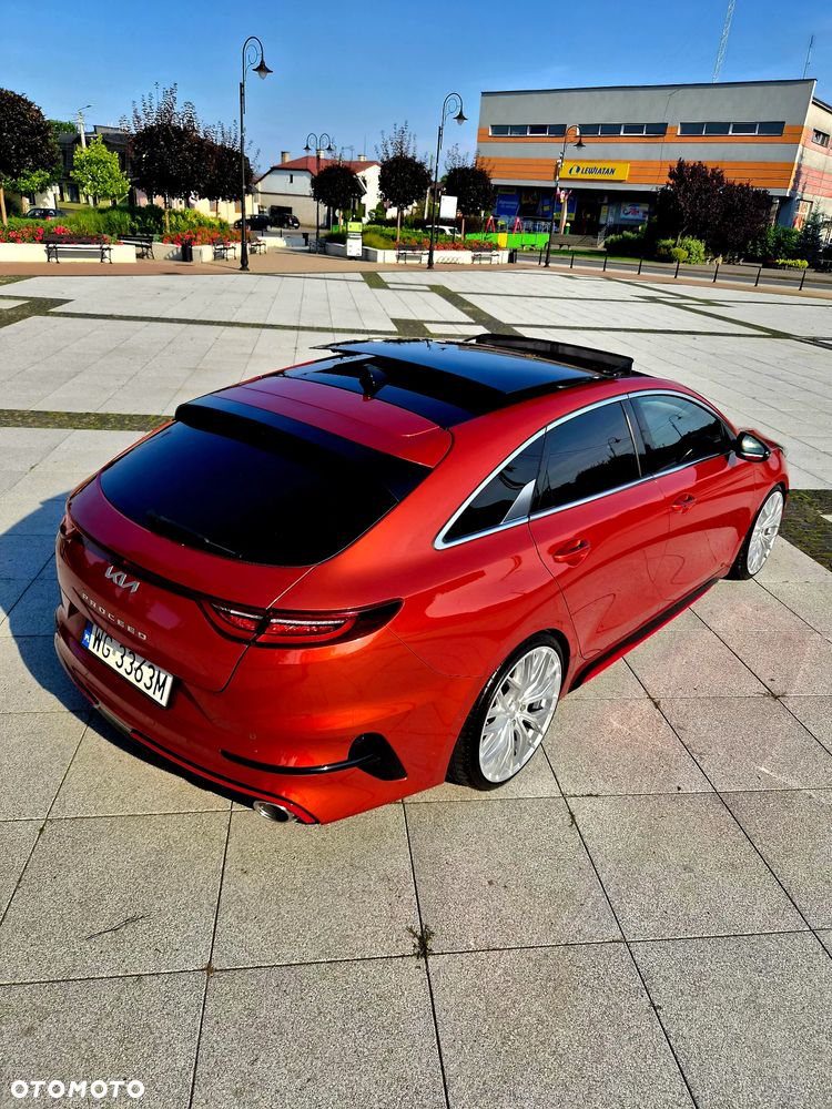 Kia ProCeed 1.6 T-GDI GT DCT - 28