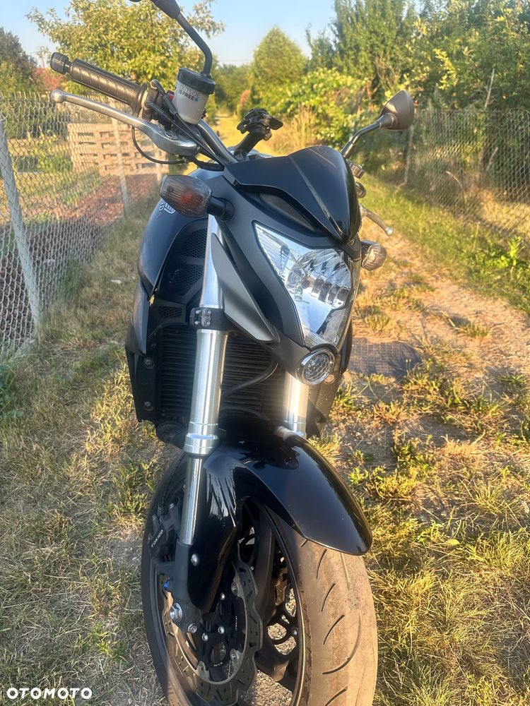 Honda CB - 11