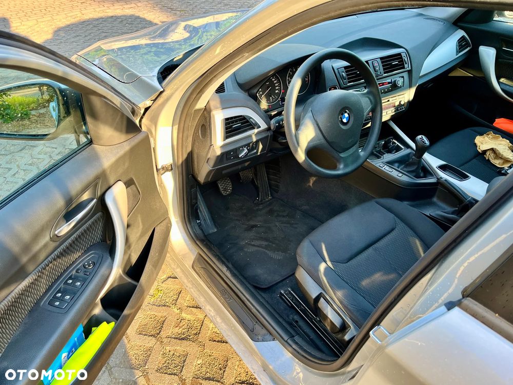 BMW Seria 1 116i - 7