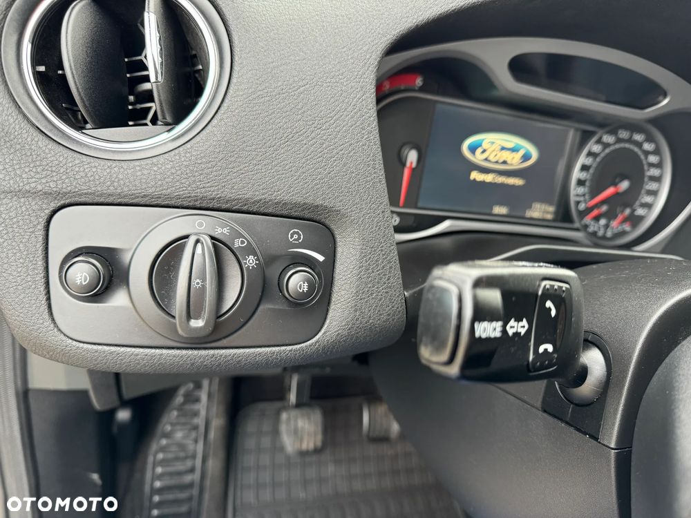 Ford Mondeo 2.0 TDCi Titanium S - 18