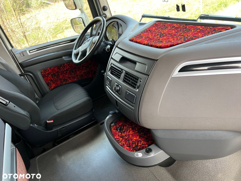 DAF XF 530 FT USZKODZONY SILNIK/PALI/JEŹDZI - 26