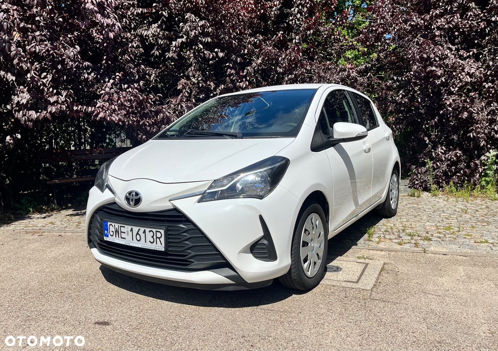 Toyota Yaris 1.5 Active - 11