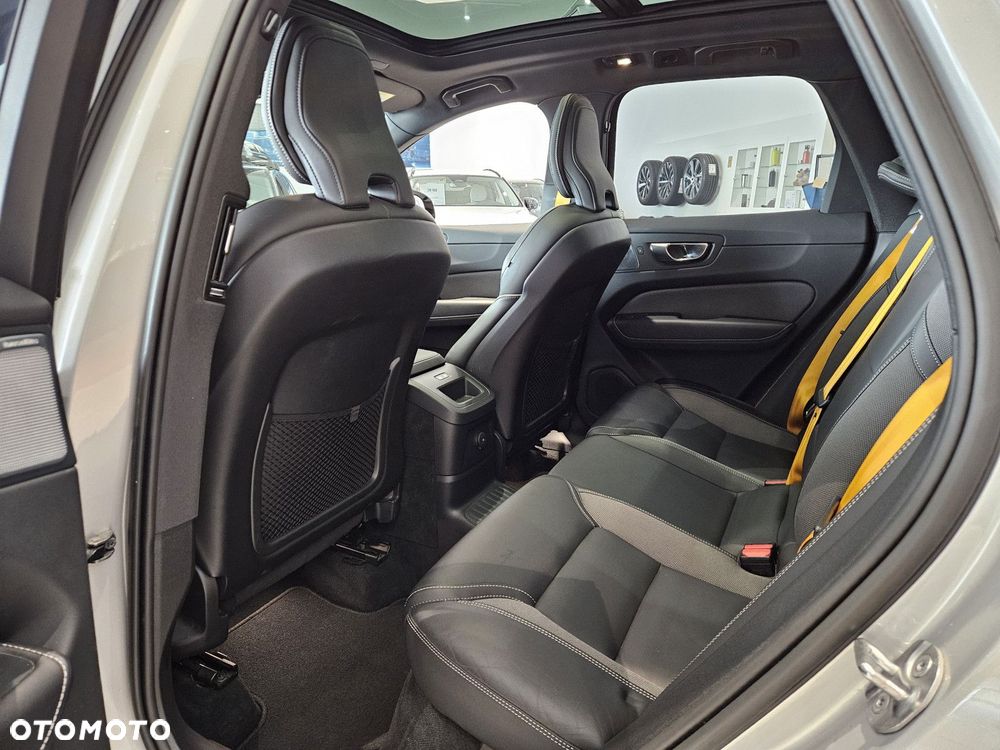 Volvo XC 60 - 16