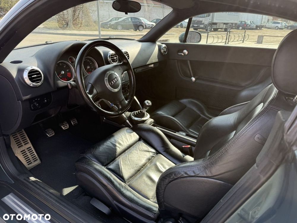 Audi TT Coupé - 9