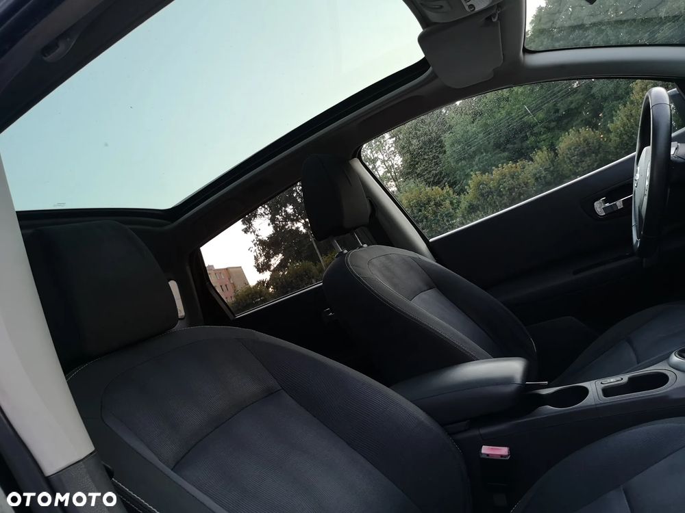 Nissan Qashqai - 16