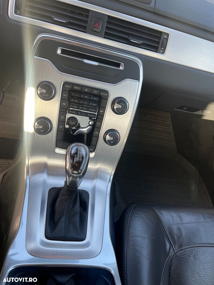 Volvo S80 - 16