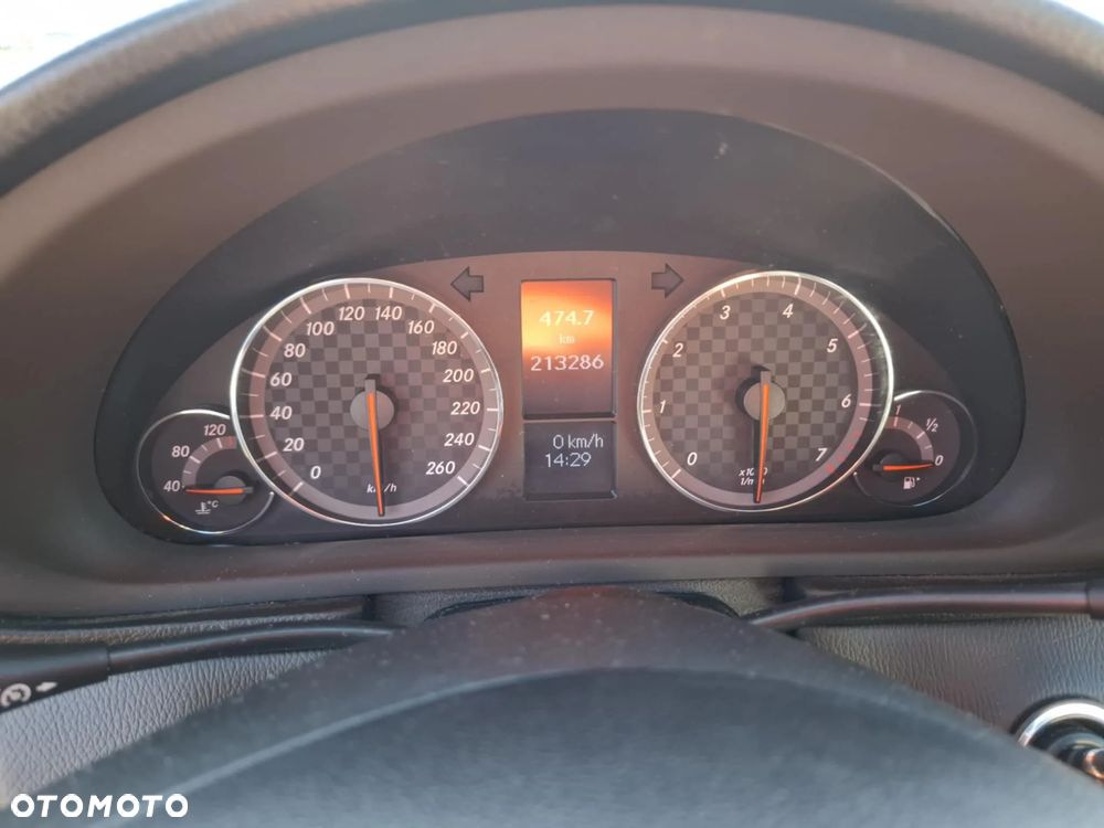 Mercedes-Benz CLC 200 Kompressor - 8
