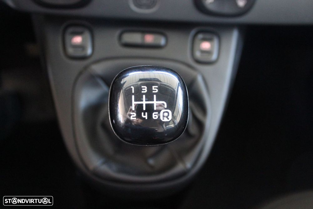 Fiat Panda 1.0 Hybrid City Life - 17