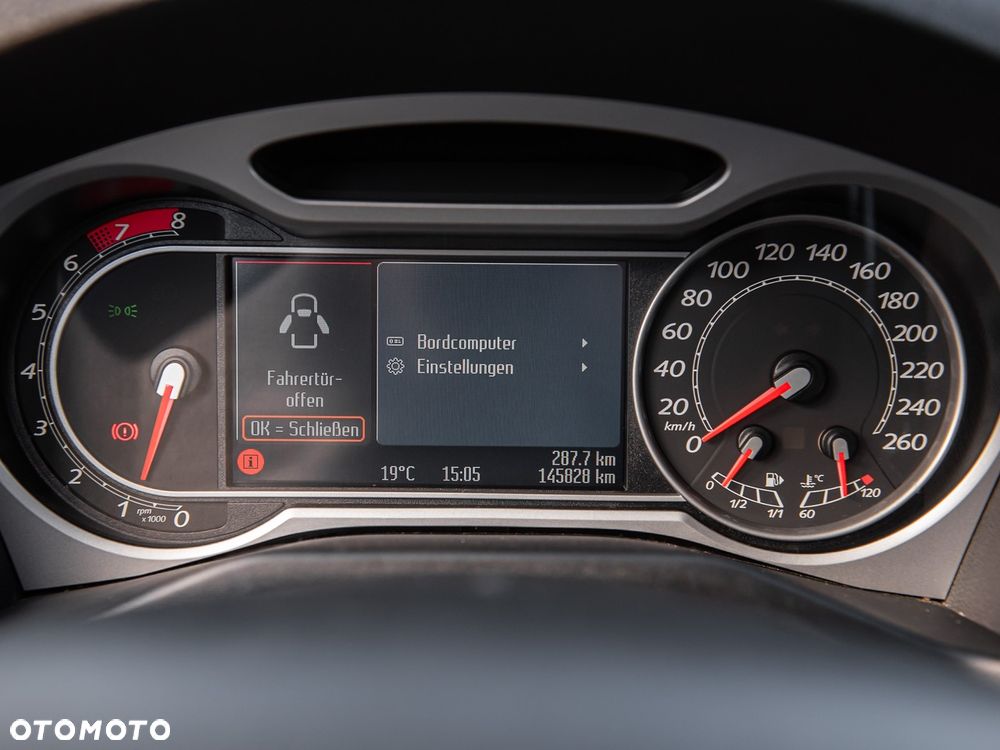 Ford Mondeo 2.0 Platinium X - 19