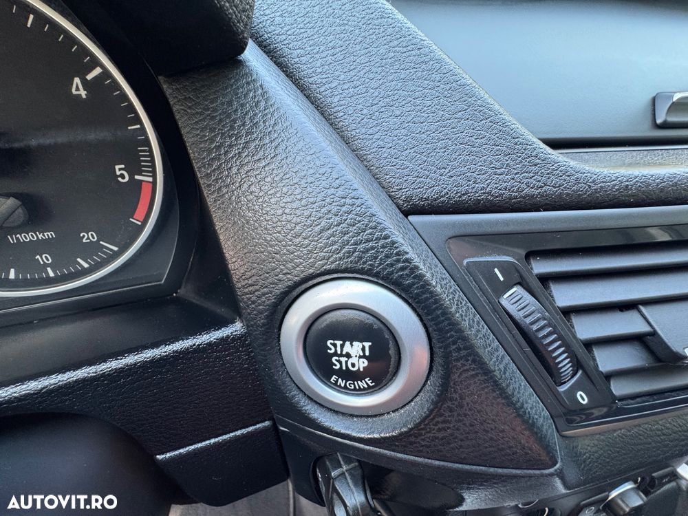 BMW X1 sDrive18d - 17
