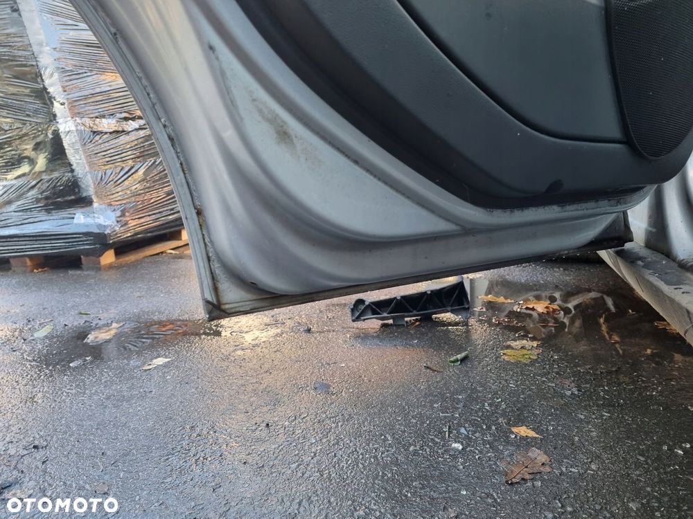 SEAT ALTEA XL 09-15 r. LIFT DRZWI LEWY TYŁ LEWE TYLNE LS7Y EU + - 7