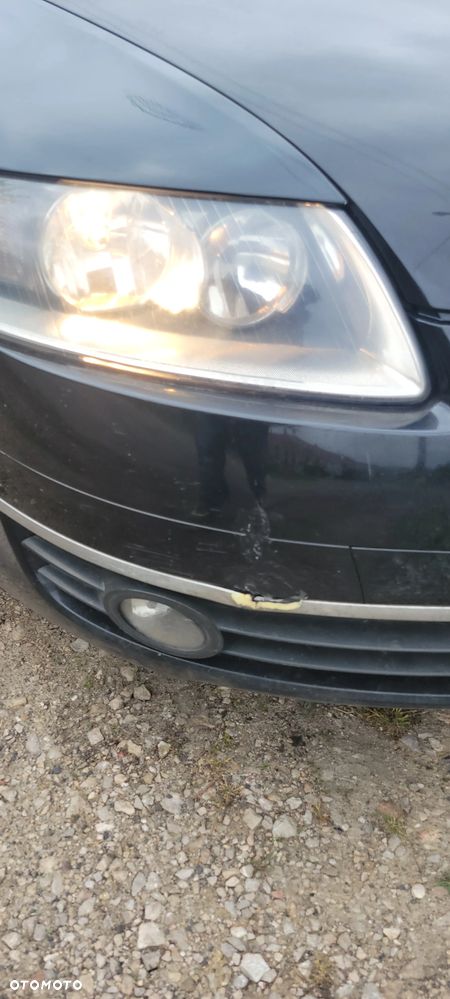 Audi A6 Avant 2.4 - 13