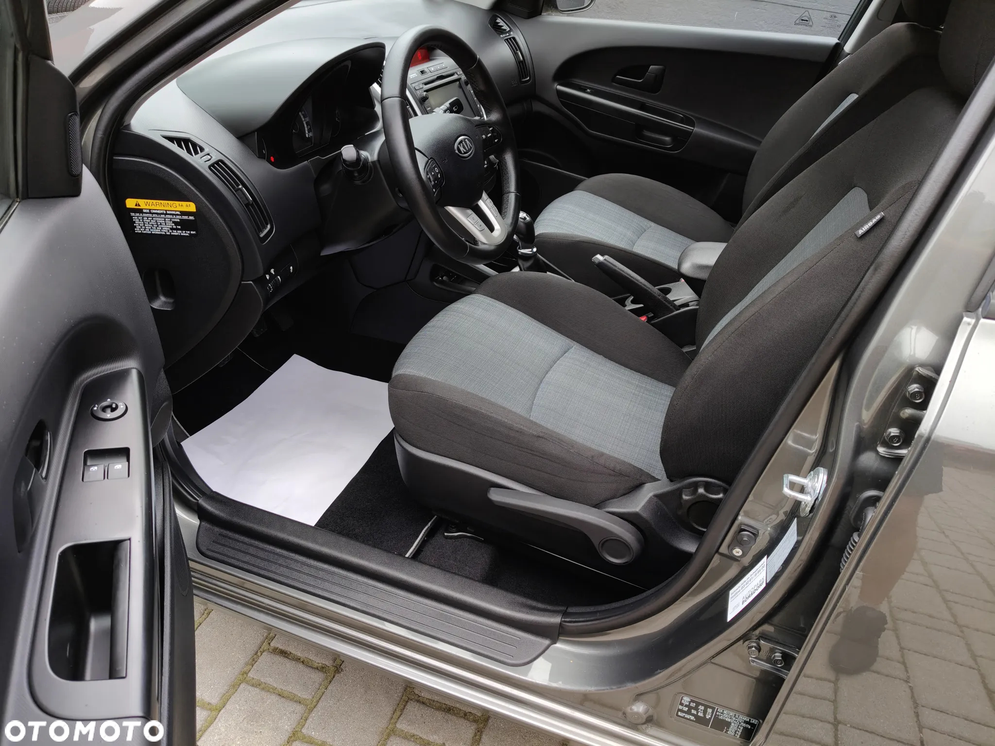 Kia Ceed 1.6 CVVT SW Spirit - 31