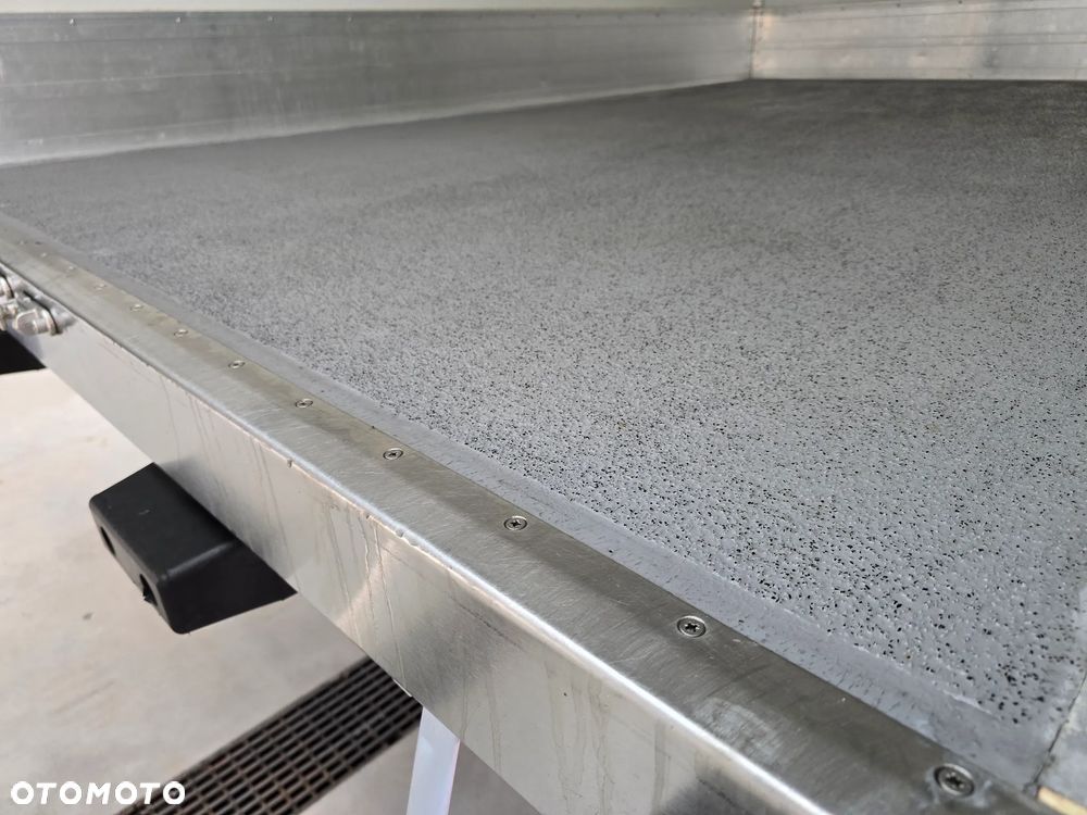 Renault MASTER IGLOOCAR -30*C +25*C ZANOTTI Z350 ŁADOWNOŚĆ 720Kg WZMOCNIONE TYLNE ZWIESZENIE 69 TYŚ Km SERWIS DO OSTATNIEGO Km ASO RENO NA GWARANCJI  BOGATA OPCJA WYPOSAŻENIA FOTEL KIEROWCY PNEŁMATYCZNY TEMPOMAT KLIMA HALOGENY KAMERA COFANIA SALON PL STAN NOWY NOWY NOWY - 16