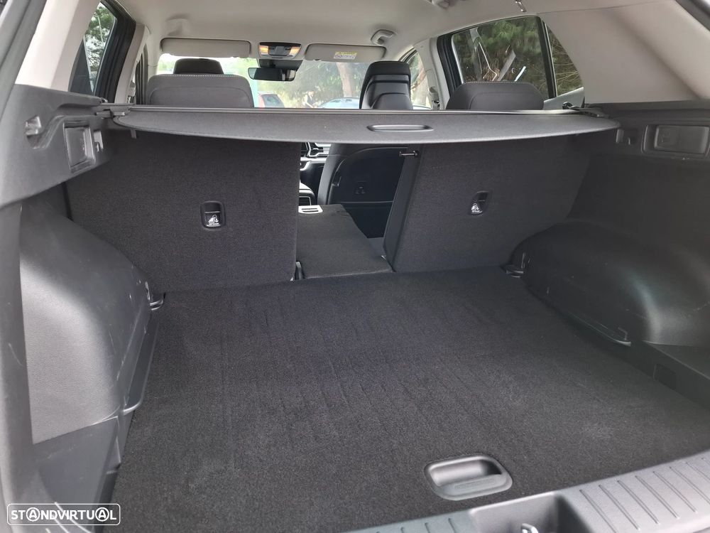 Kia Sportage 1.6 T-GDI Tech 7DCT - 24