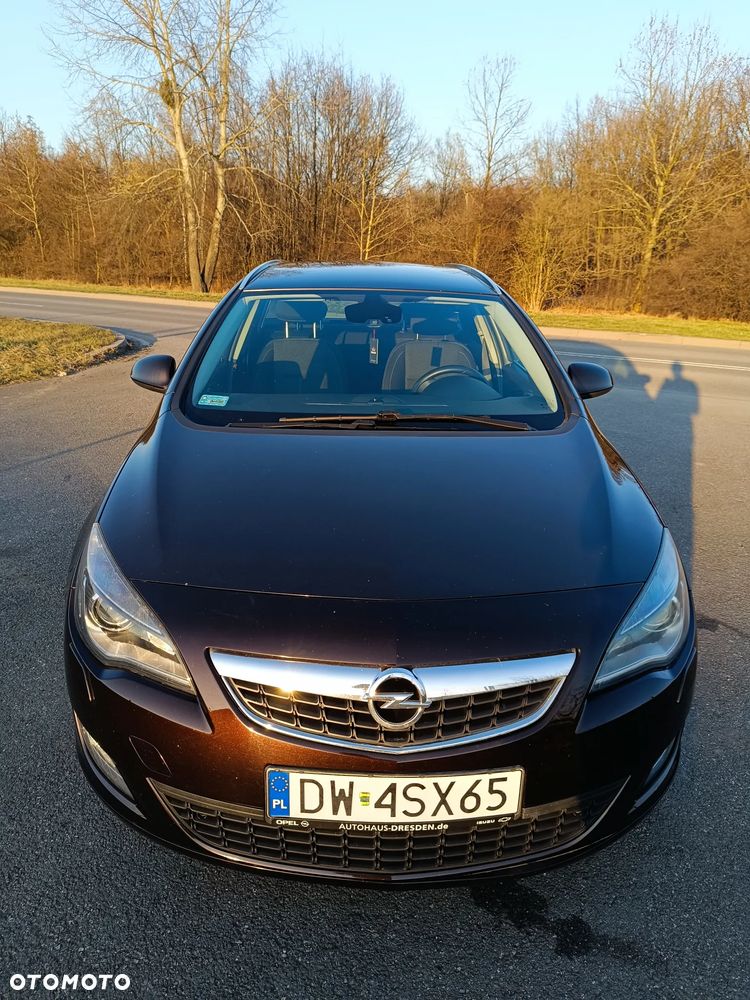 Opel Astra 1.4 T Edition 150 - 11