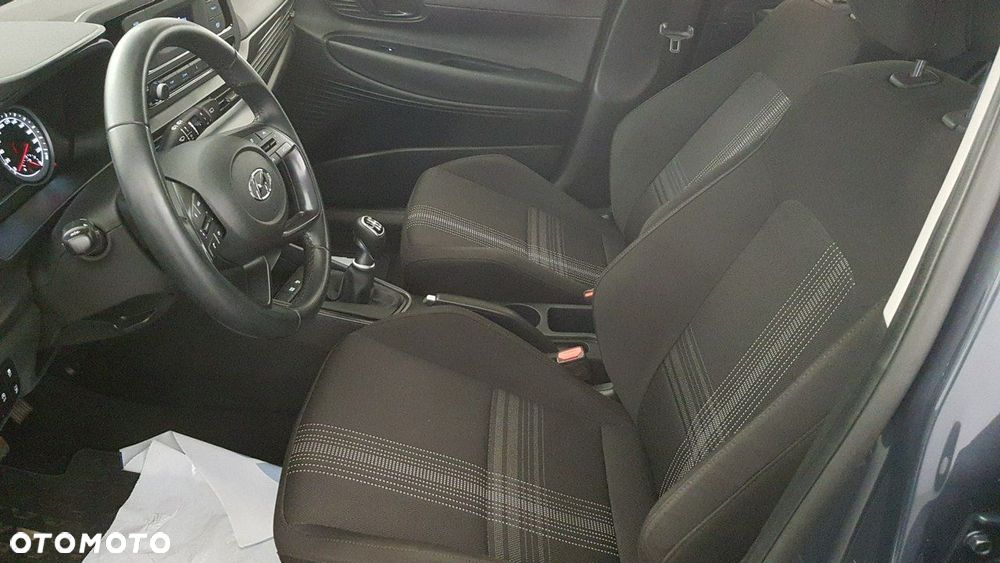 Hyundai Bayon - 21