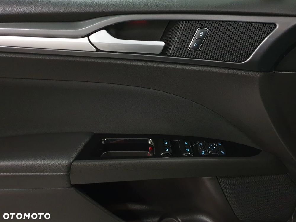 Ford Mondeo - 7