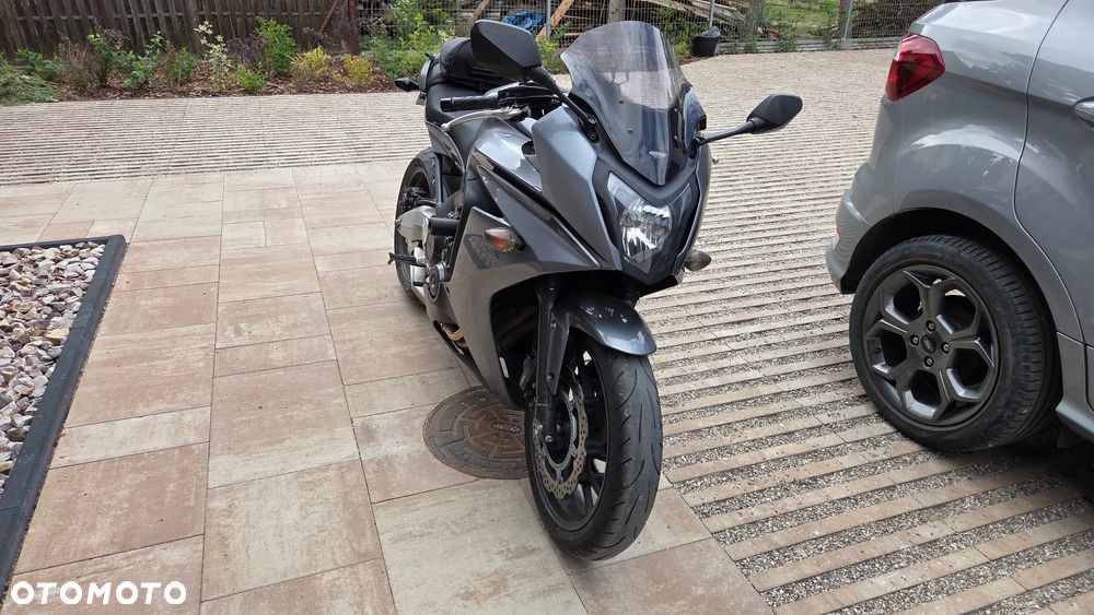 Honda CBR - 2