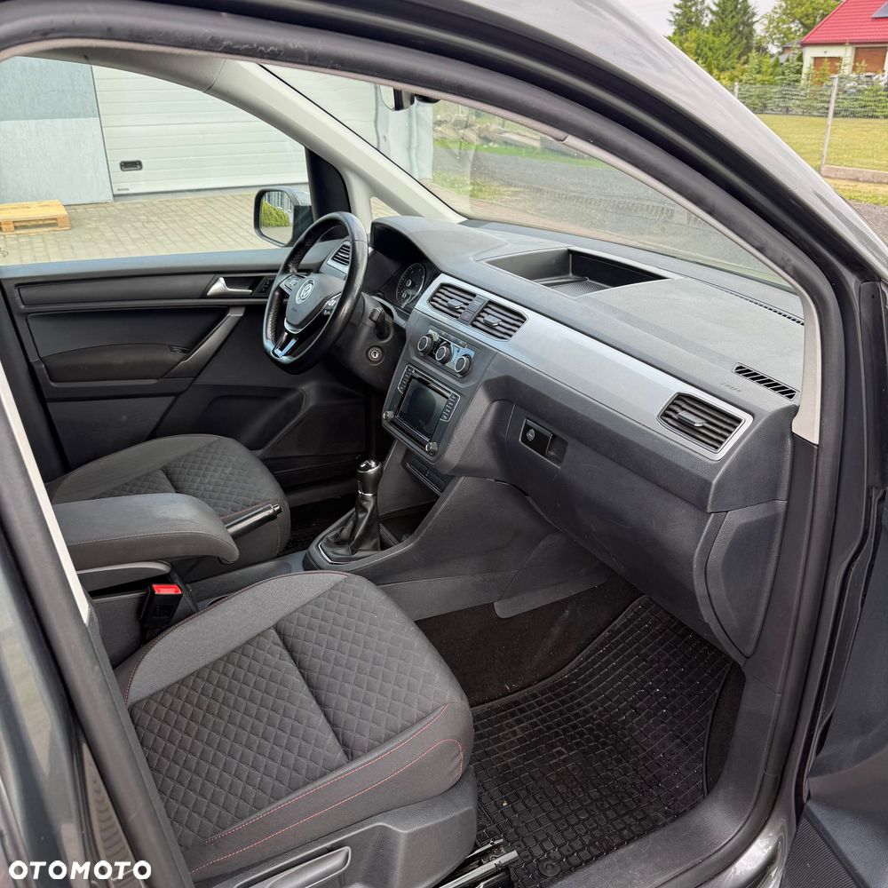 Volkswagen Caddy 2.0 TDI Comfortline - 9