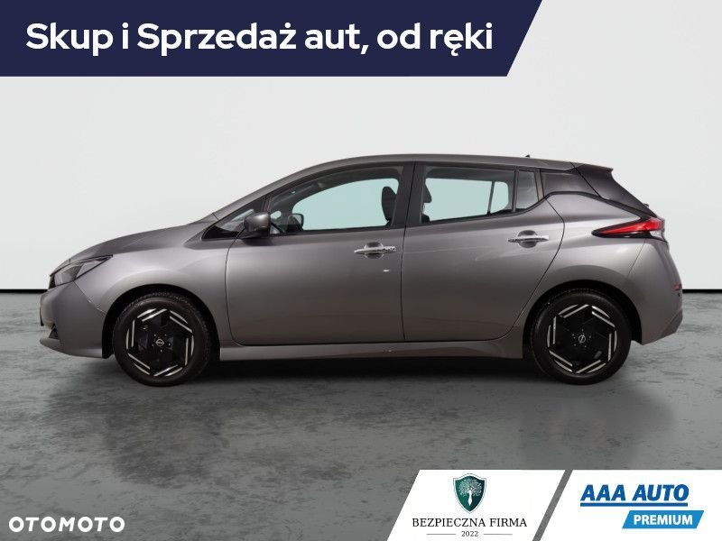 Nissan Leaf - 4