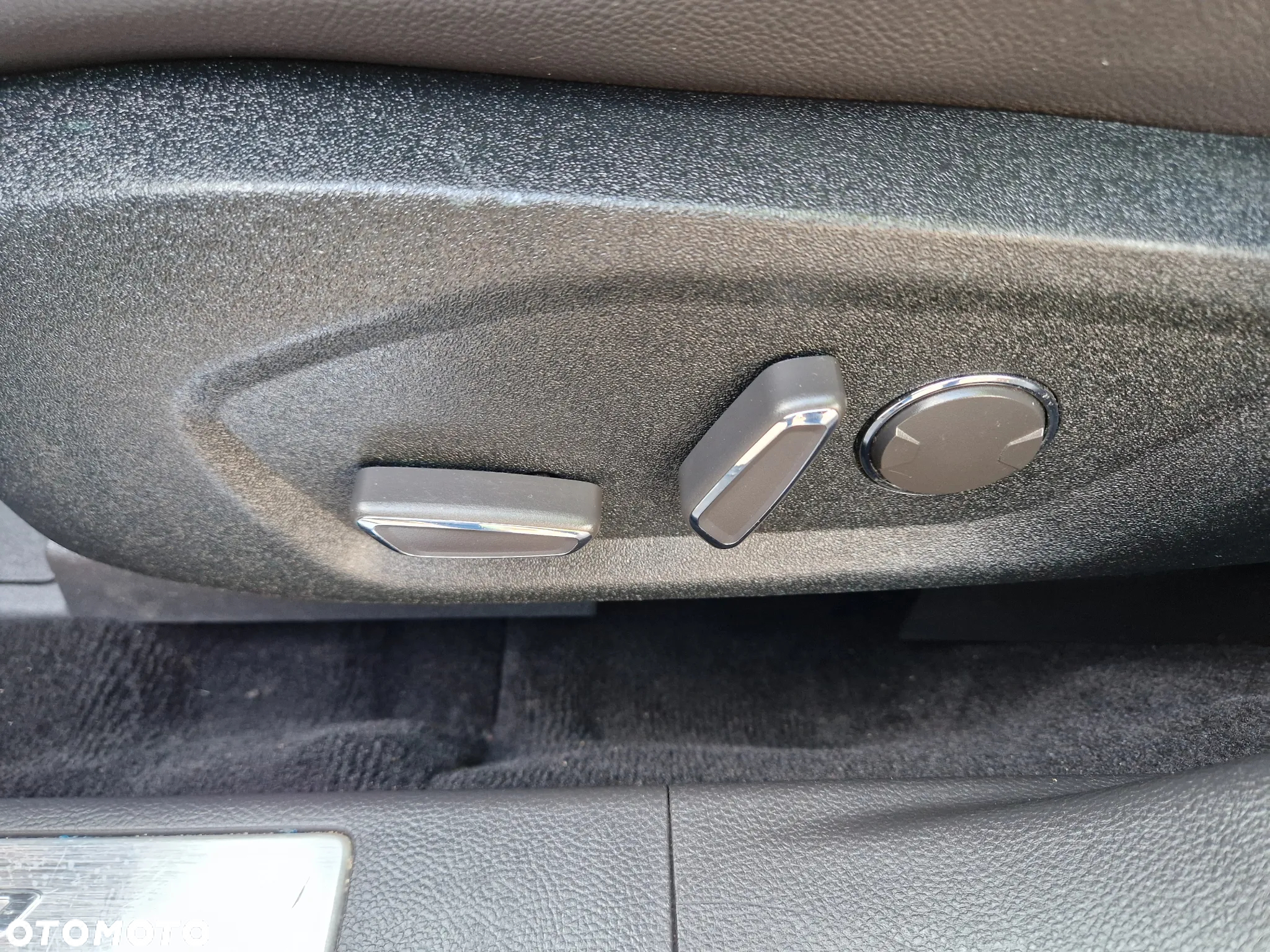 Ford Mondeo 2.0 TDCi Titanium - 23