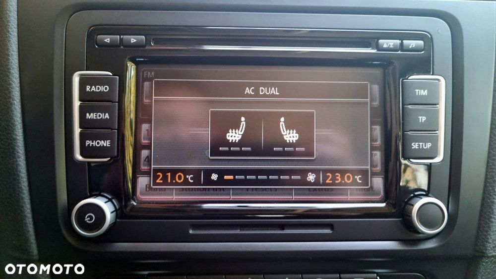 Volkswagen Golf - 15