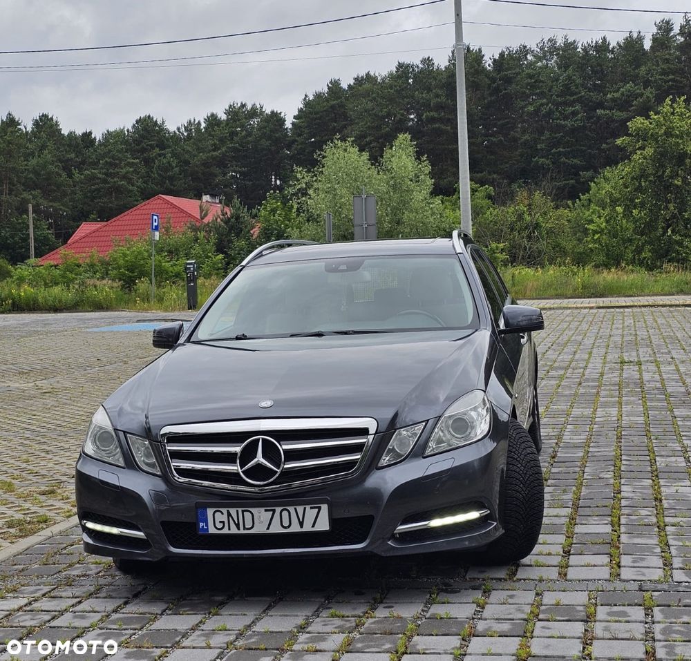 Mercedes-Benz Klasa E 350 CDI BlueEff Avantgarde - 3