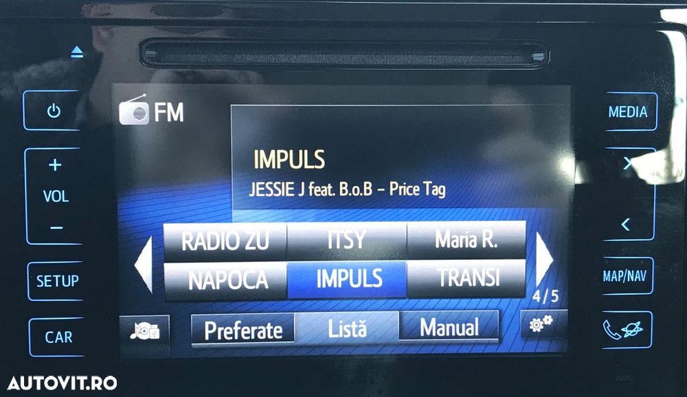 Toyota Auris 1.8 L VVT-i Sol+ - 32