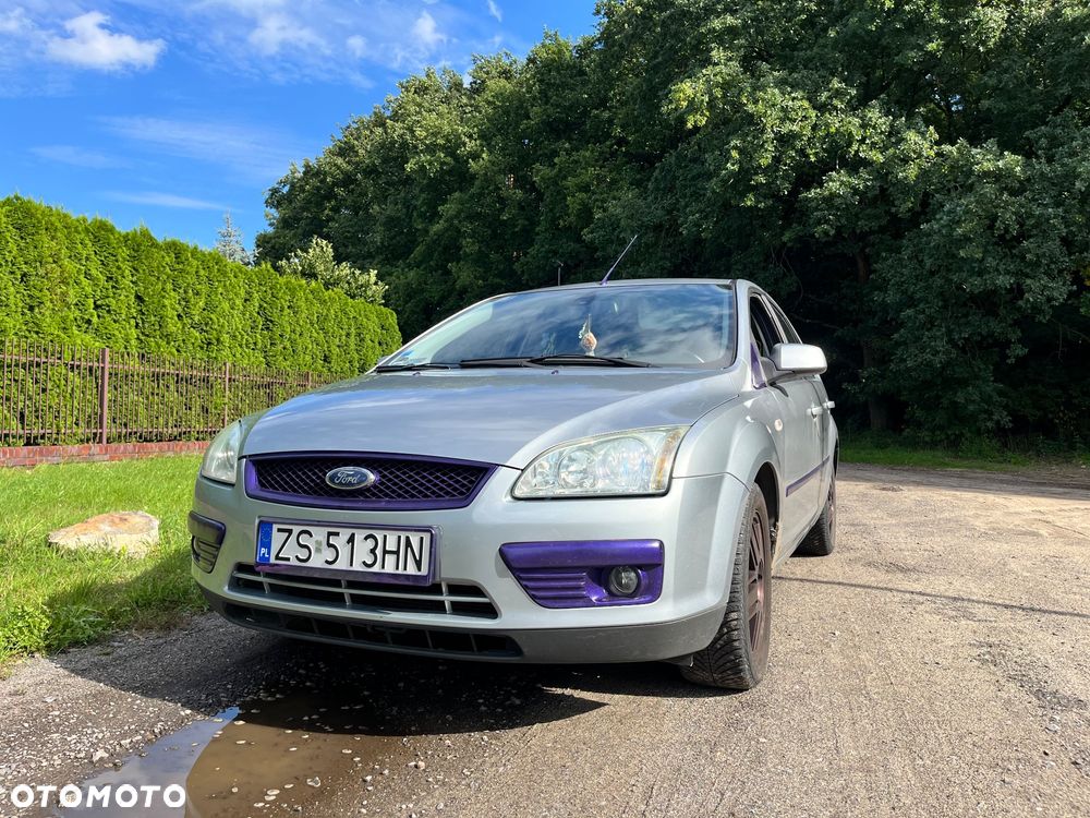 Ford Focus 1.6 16V Ghia - 1