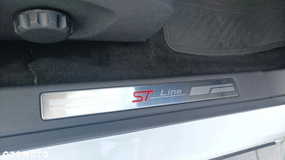 Ford Mondeo 2.0 TDCi ST-Line - 16