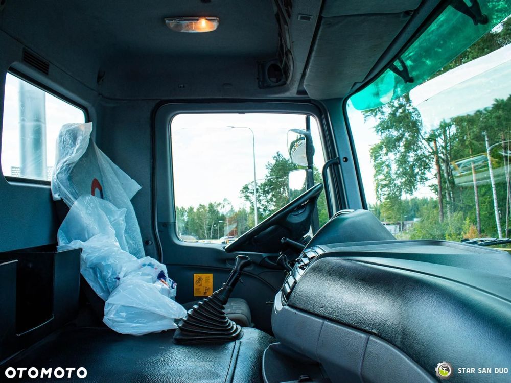 Mercedes-Benz 3332 AK 6x6 podwozie pod zabudowę - 19