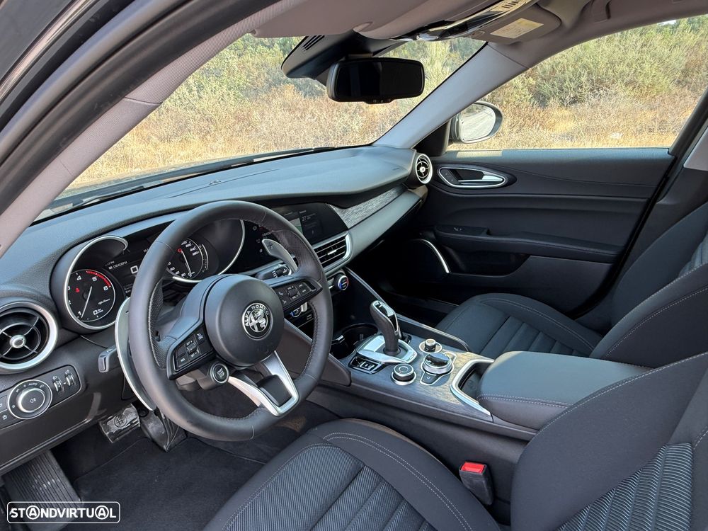 Alfa Romeo Giulia 2.2 D Super AT8 - 21