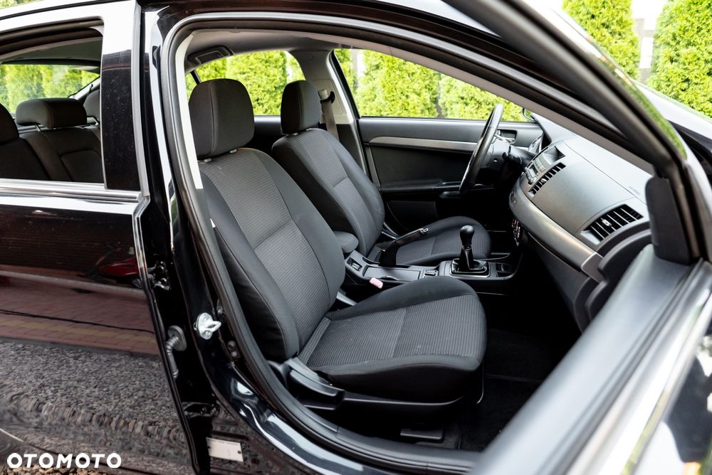 Mitsubishi Lancer 1.6 ClearTec Plus - 23